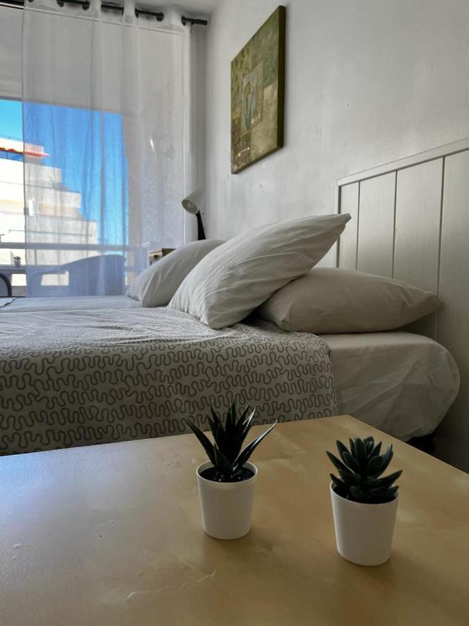 Borinquen Studio Apartment Playa Feñabe Eksteriør bilde