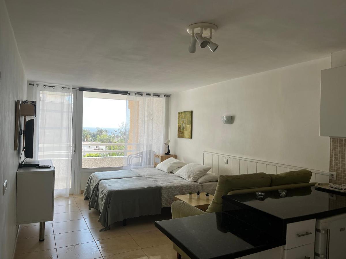 Borinquen Studio Apartment Playa Feñabe Eksteriør bilde